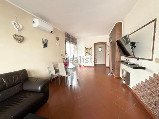 Appartamento in vendita di 100 m² in Via Lonna, 55