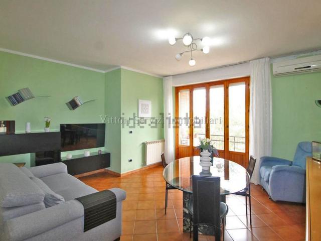 Appartamento in vendita di 100 m² in Via Lauretana Ovest