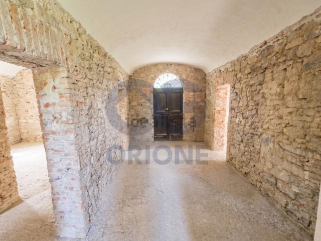 Appartamento in vendita di 100 m² in Via Lavino, 287
