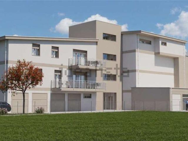 Appartamento in vendita di 100 m² in Via Lago di Molveno, 8