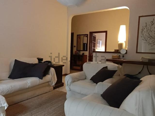 Appartamento in vendita di 100 m² in Via Lanciotto Ballerini