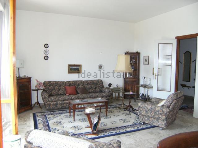 Appartamento in vendita di 100 m² in Via Le Piane, 10