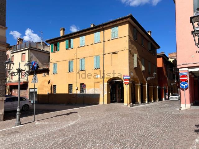 Appartamento in vendita di 100 m² in Via Leonida Bissolati, 50