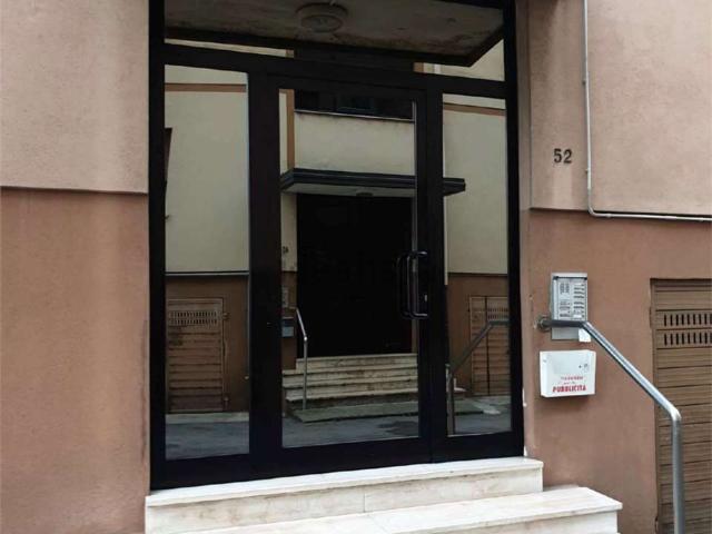 Appartamento in vendita di 100 m² in Via Leonida Bissolati, 52