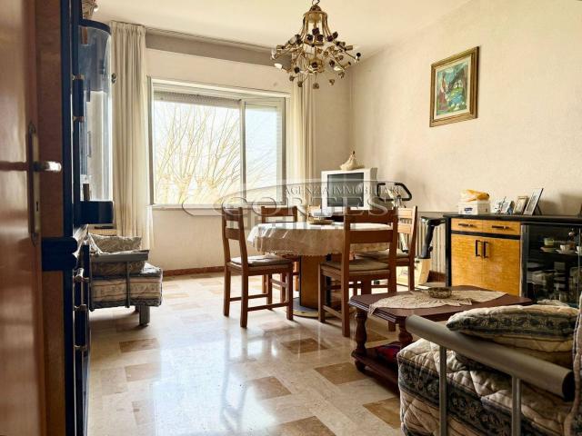 Appartamento in vendita di 100 m² in Via Litoranea, 244