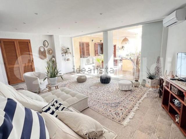 Appartamento in vendita di 100 m² in Via Lividonia