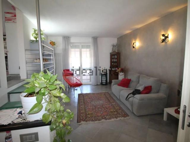 Appartamento in vendita di 100 m² in Via Livornese
