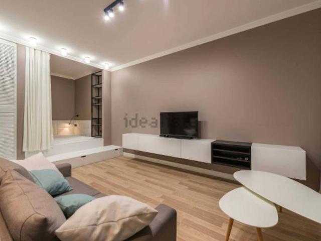 Appartamento in vendita di 100 m² in Via Liguria