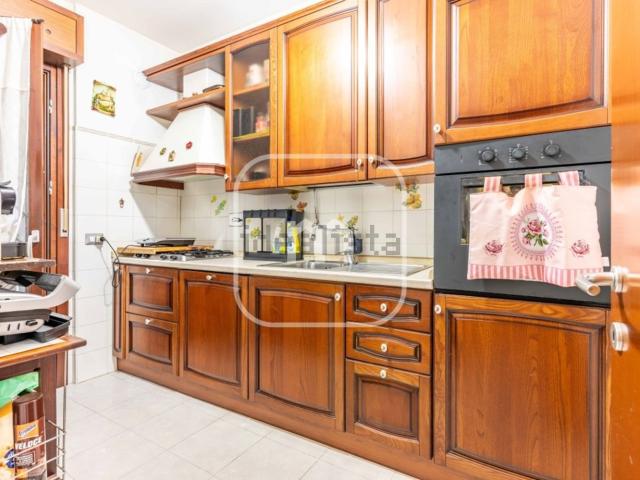 Appartamento in vendita di 100 m² in Via Luca Domenico Capozi, 61