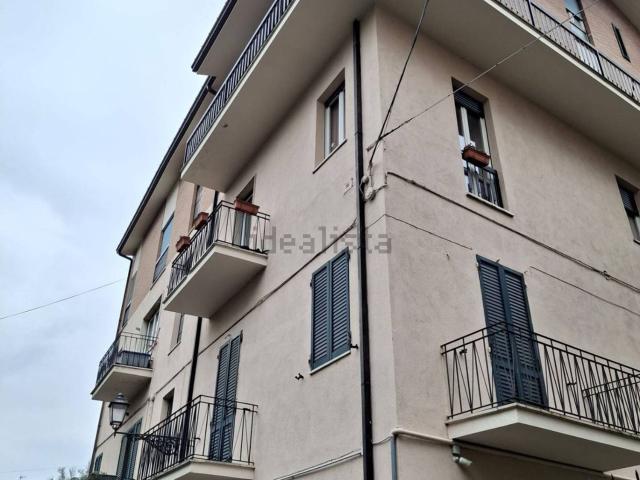 Appartamento in vendita di 100 m² in Via Luigi Brigiotti