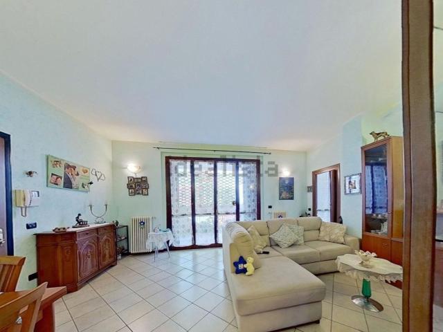 Appartamento in vendita di 100 m² in Via Luigi Federico Menabrea, 10