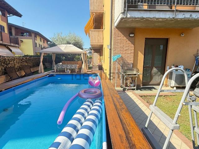 Appartamento in vendita di 100 m² in Via Lungo Serio