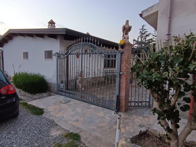 Appartamento in vendita di 100 m² in Via Molise