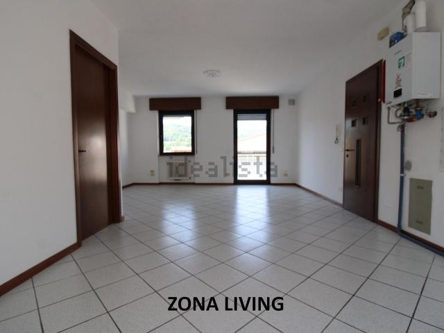 Appartamento in vendita di 100 m² in Via Monte Cengio