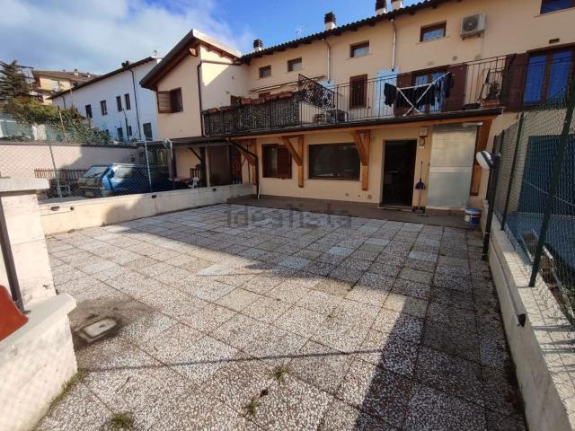 Appartamento in vendita di 100 m² in Via Monte Amaro, 6