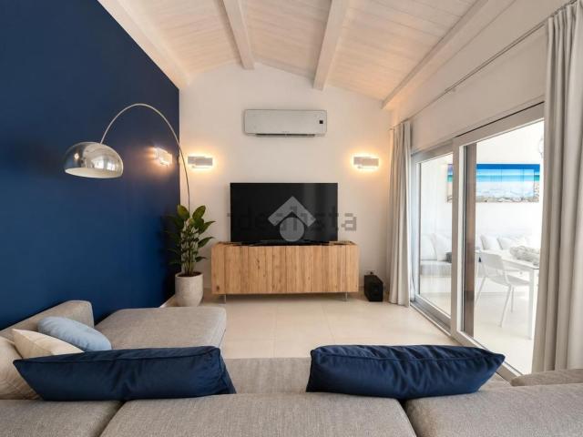 Appartamento in vendita di 100 m² in Via Monte Albo