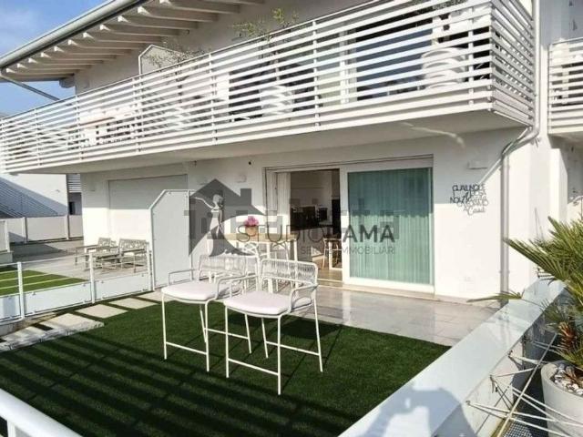 Appartamento in vendita di 100 m² in Via Monte Grappa
