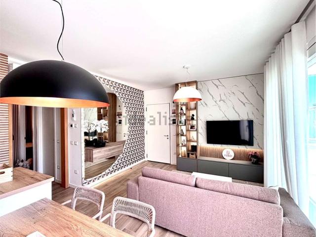 Appartamento in vendita di 100 m² in Via Monte Suello