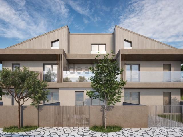 Appartamento in vendita di 100 m² in Via Monte Rosa