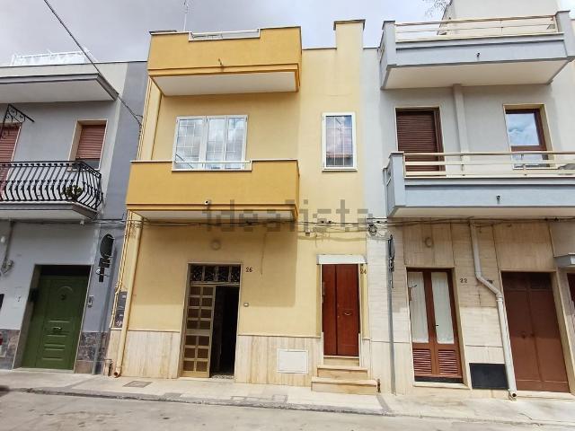 Appartamento in vendita di 100 m² in Via Montebello, 25