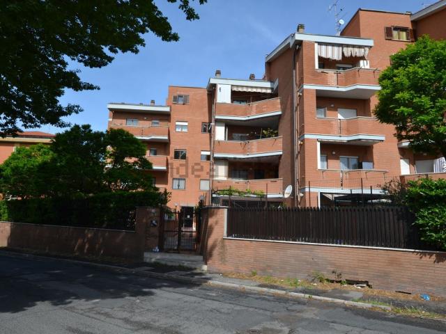 Appartamento in vendita di 100 m² in Via Montegiove Nuovo, 34