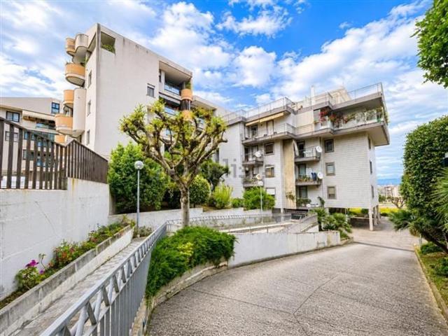 Appartamento in vendita di 100 m² in Via Mossa