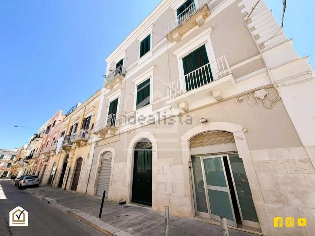 Appartamento in vendita di 100 m² in Via Mausoleo