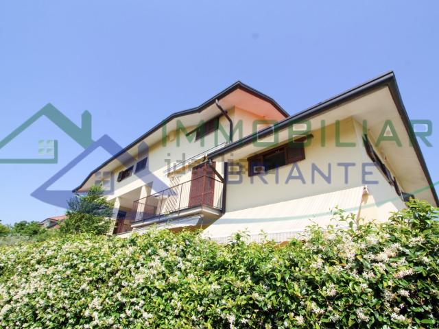 Appartamento in vendita di 100 m² in Via Macalle&apos