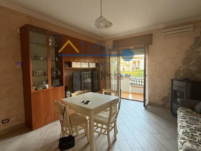 Appartamento in vendita di 100 m² in Via Madonna del Carmine