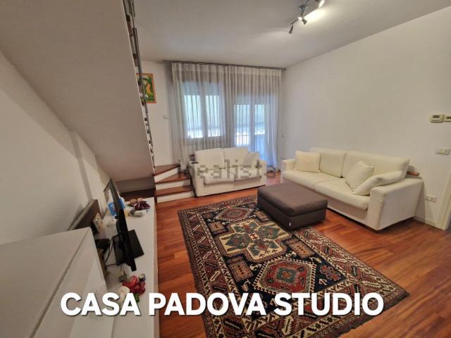 Appartamento in vendita di 100 m² in Via Madonna del Rosario, 121