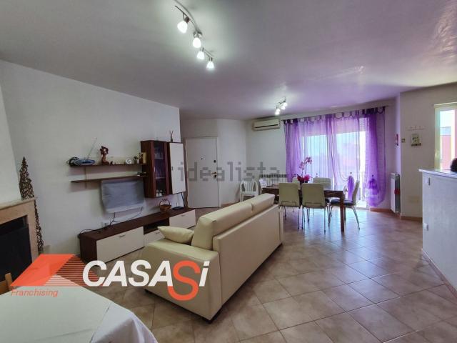 Appartamento in vendita di 100 m² in Via Madonna della Scala, 68