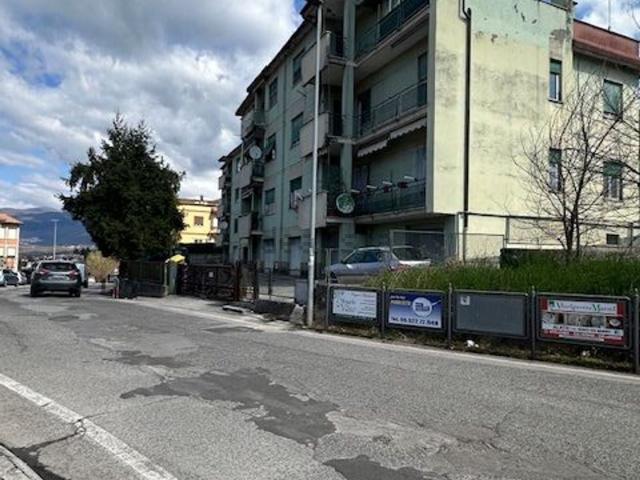 Appartamento in vendita di 100 m² in Via Madonna della Sanità, 10