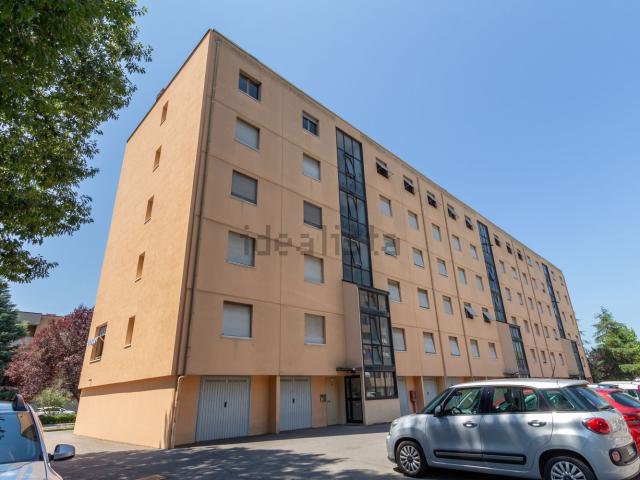 Appartamento in vendita di 100 m² in Via Maestri del Lavoro, 1