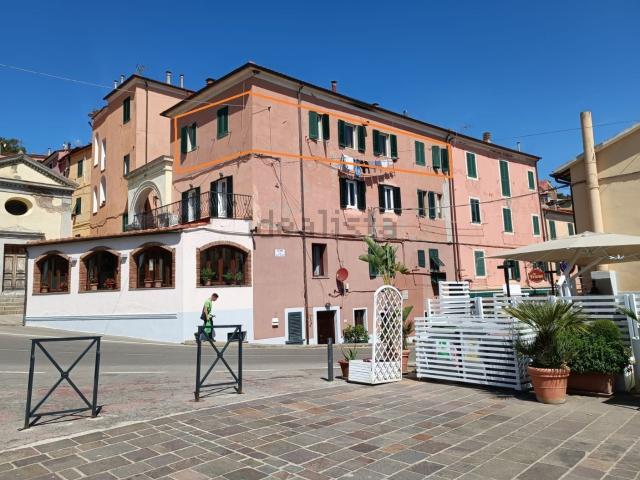 Appartamento in vendita di 100 m² in Via Magenta