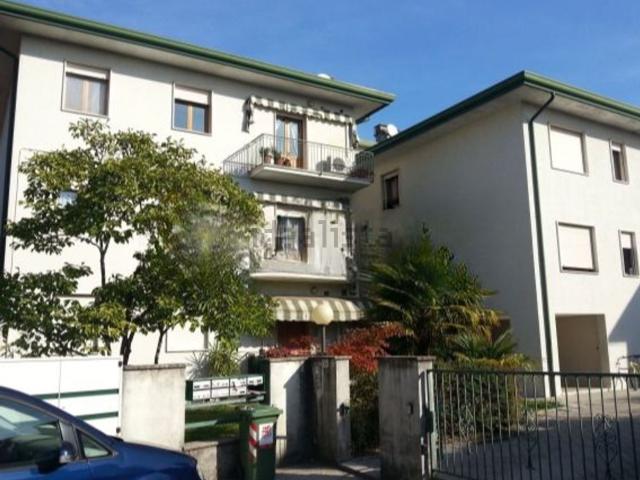 Appartamento in vendita di 100 m² in Via Magro Domenico, 26