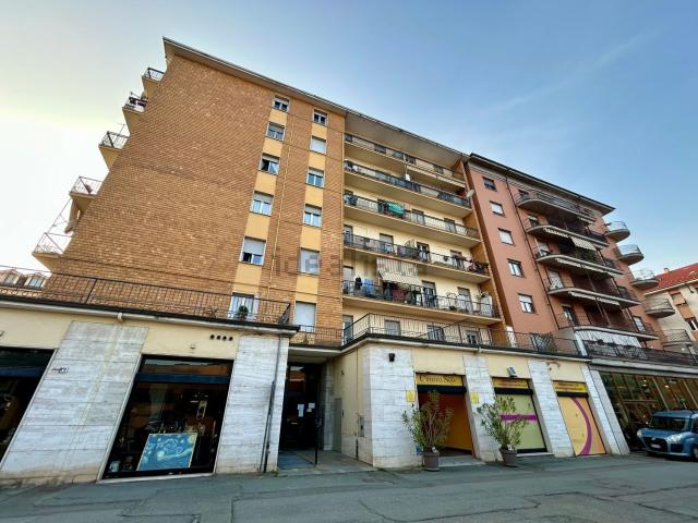 Appartamento in vendita di 100 m² in Via Malacarne, 8