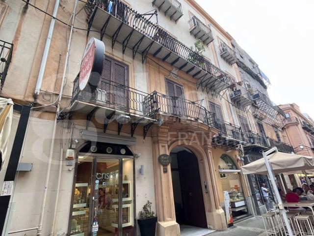 Appartamento in vendita di 100 m² in Via Maqueda, 417