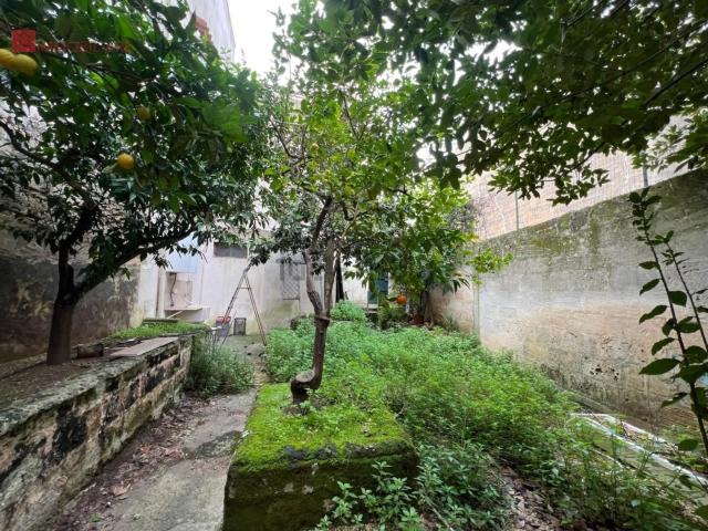 Appartamento in vendita di 100 m² in Via Margherita di Savoia, 106