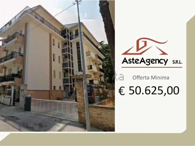 Appartamento in vendita di 100 m² in Via Martiri VI Ott 14