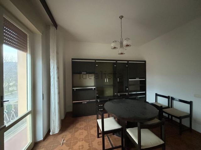 Appartamento in vendita di 100 m² in Via Martiri di Cefalonia, 13