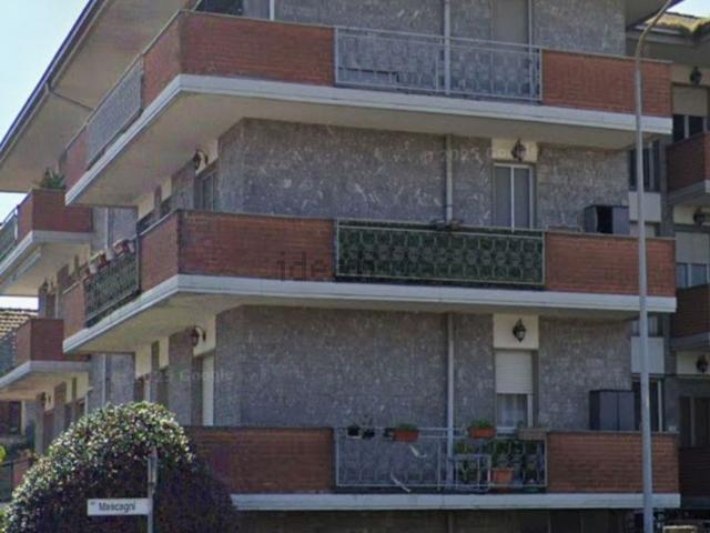 Appartamento in vendita di 100 m² in Via Mascagni, 1