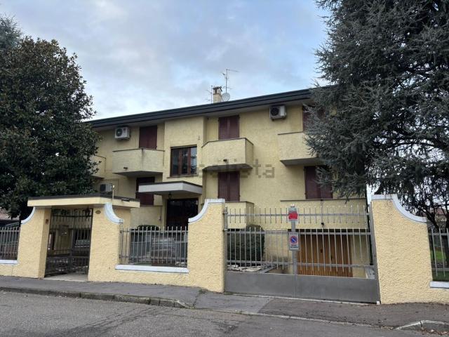 Appartamento in vendita di 100 m² in Via Massimo Sala