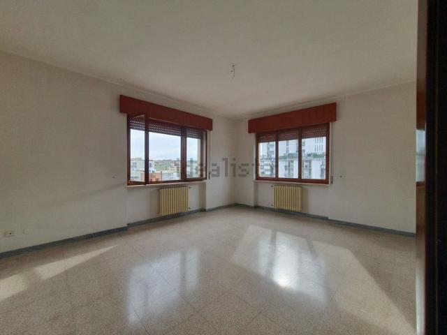 Appartamento in vendita di 100 m² in Via Mecenate, 62