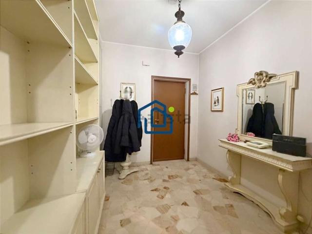 Appartamento in vendita di 100 m² in Via Meda, 16