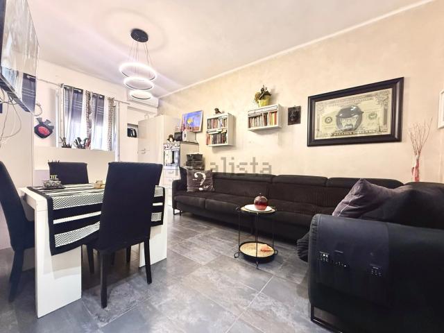 Appartamento in vendita di 100 m² in Via Meina, 8
