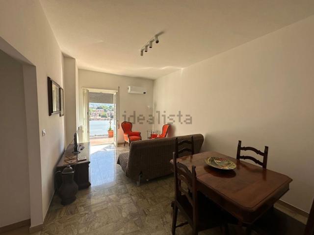 Appartamento in vendita di 100 m² in Via Mentana, 54