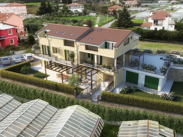 Appartamento in vendita di 100 m² in Via Merula, 36