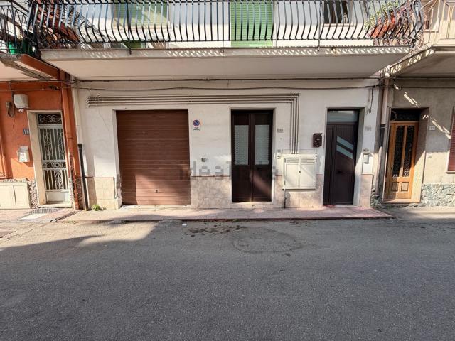 Appartamento in vendita di 100 m² in Via Messina
