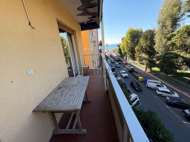 Appartamento in vendita di 100 m² in Via Milite Ignoto, 3