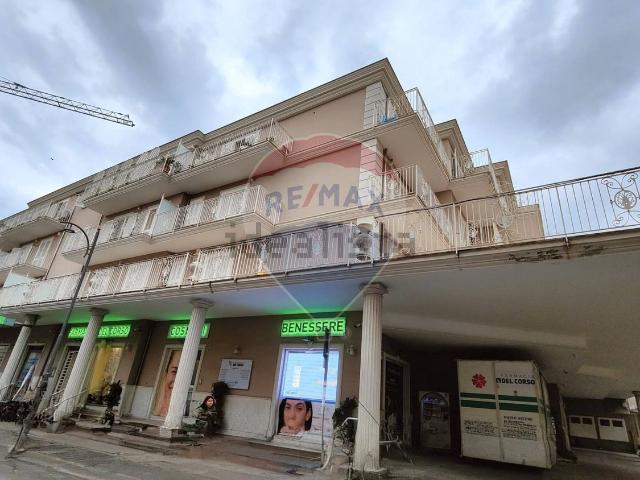 Appartamento in vendita di 100 m² in Via Miseno, 2